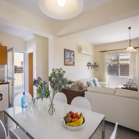 Villa At Last You Can Rent The Perfect Luxury Minutes From The Beach, Protaras 1437 *